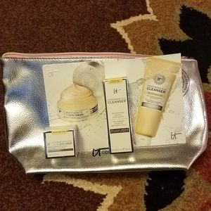 IT Cosmetics - Skincare Minis